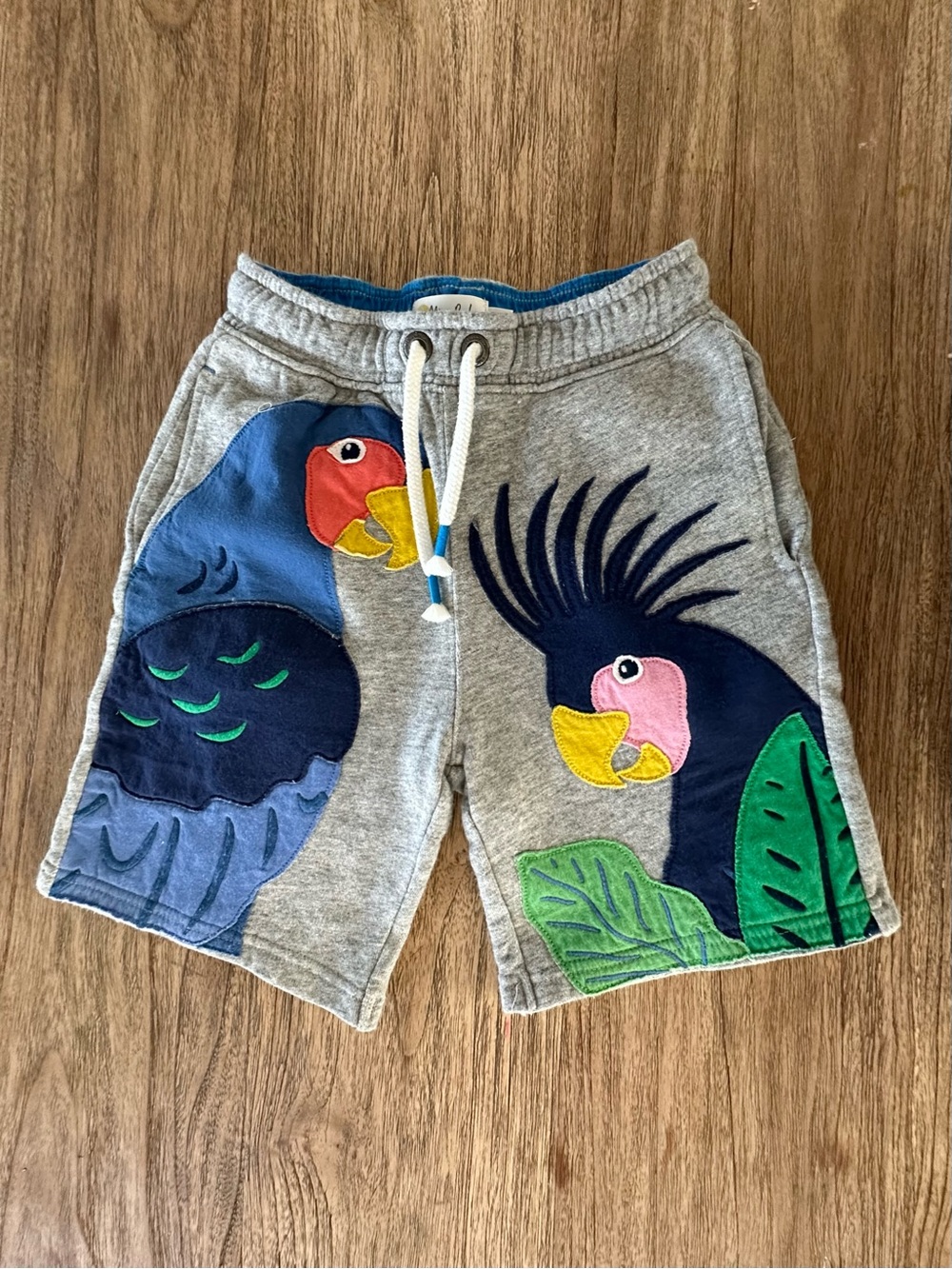 Mini Boden Gray Parrot Appliqué Shorts